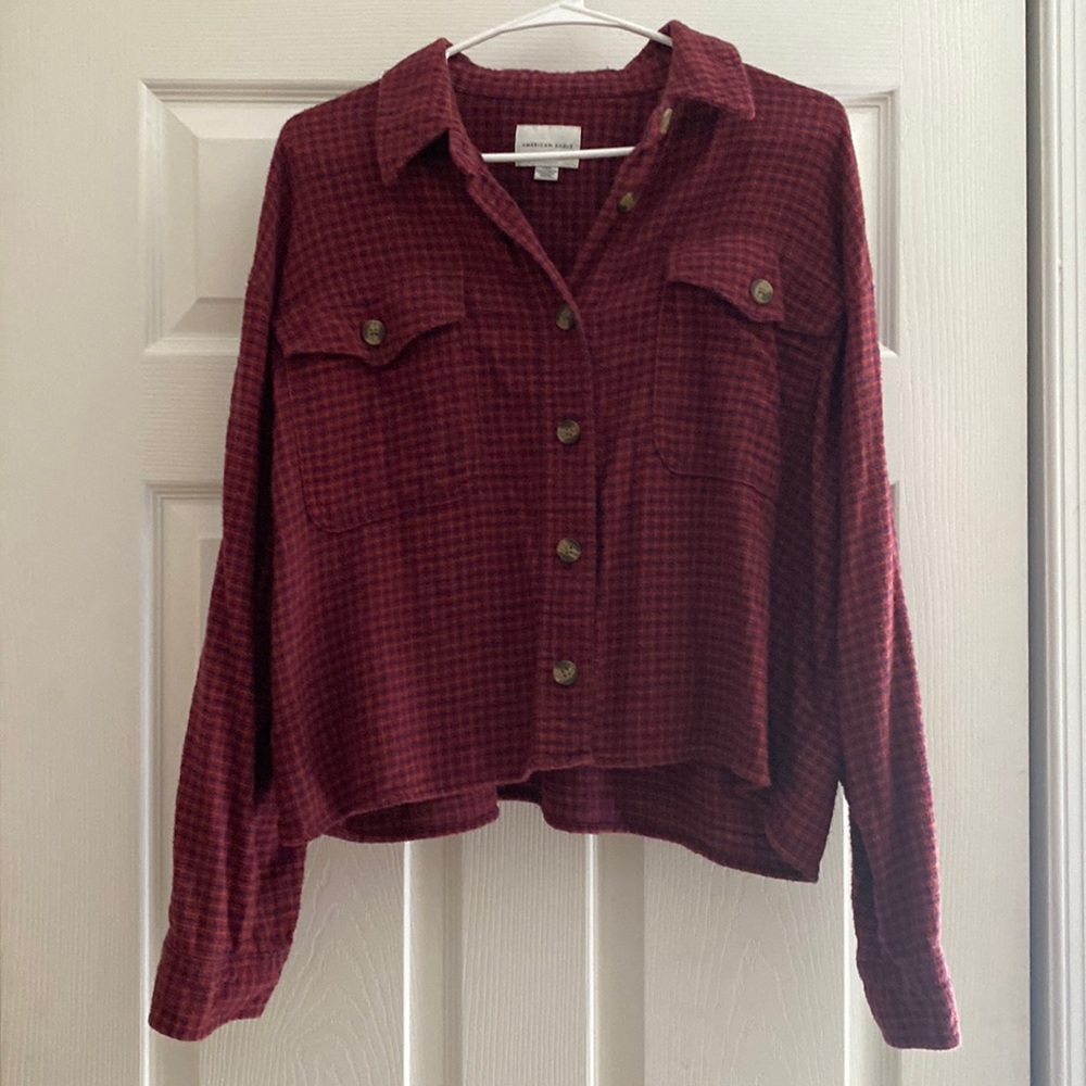 AE Cropped Flannel Shirt